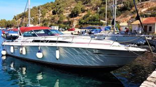 1989 Sea Ray 390 Express Cruiser