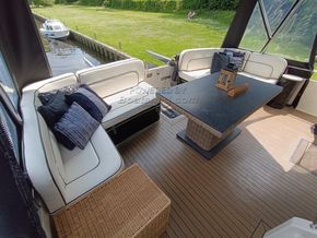 Princess 435  - Cockpit