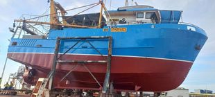 FREEZER PRAWN TRAWLER COMMERCIAL FISHING