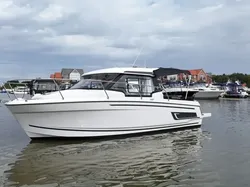 Jeanneau Merry Fisher 795