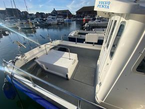 Hardy Fast Fisher 24  - Cockpit