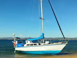 35 foot aluminium blue water cruiser