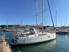 2016 Beneteau Oceanis 38.1