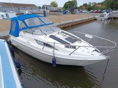 1996 Sealine 210