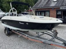 Bayliner XL Element 2016 Motorboat
