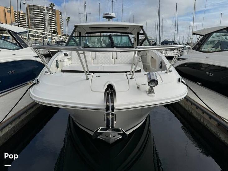 2021 Sea Ray 320 sundancer