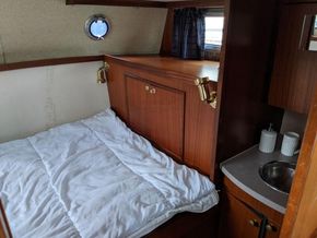 Dutch Barge Rogger 850 AK Widebeam - Aft Cabin