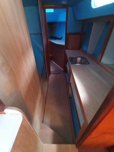 Roberts 370 Pilot House Steel Ketch