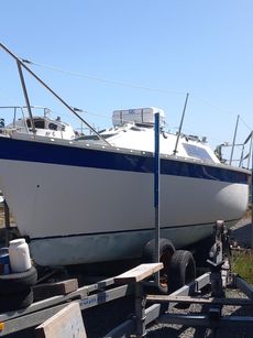 Parker Super Seal 26 with RM Road Trailer
