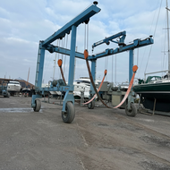 Wise 35T boat hoist