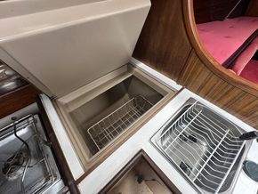 1981 Beneteau First 35 32
