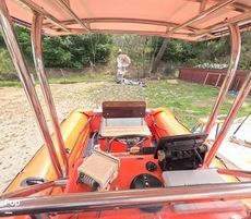 1997 Willard Sea Force 730