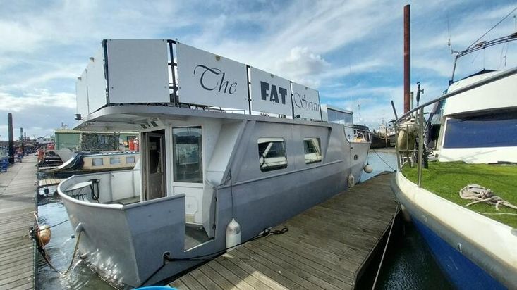 50x17ft Bruce Roberts steel livaboard