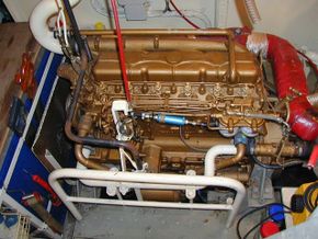 Perkins 120hp Main engine