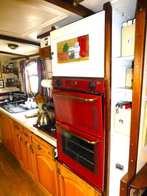 Sagar Marine Mini Luxe Dutch Barge