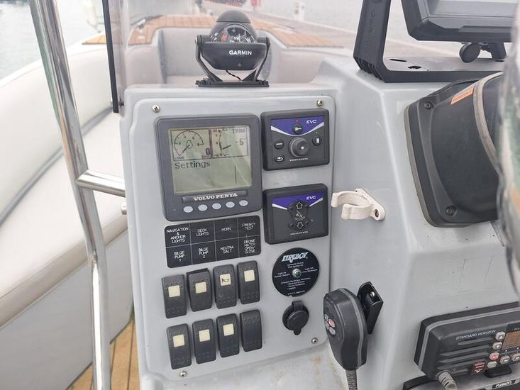 Nautica Express 22
