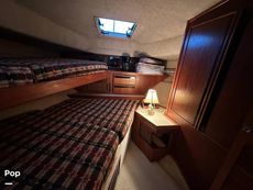 1986 Sea Ray 410 AFt Cabin