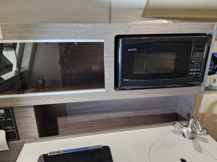 2020 Bayliner  Ciera 8
