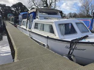 Creighton Centre Cockpit
