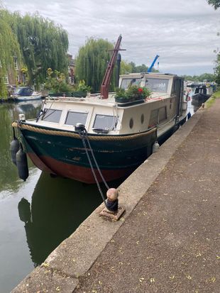 36ft Dutch Barge