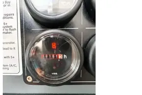 Dashboard hour meter of a 2021 Leopard 50, displaying 1814 hours.