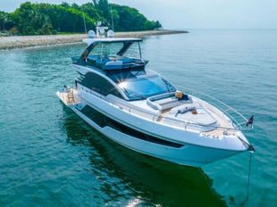2024 Fairline Squadron 58