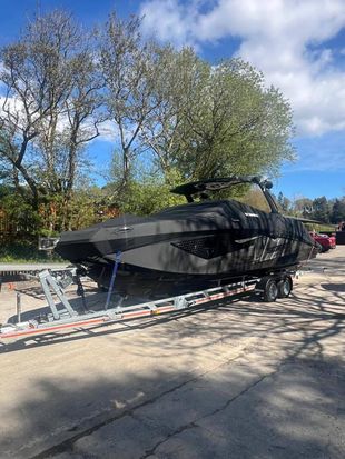2023 Scarab 285 ID