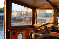 Beautiful Dutch Barge in Bristol Harbour