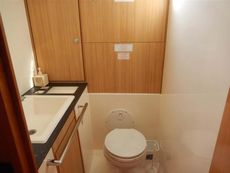 2011 BAVARIA 45 CRUISER