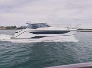 2023 Bavaria SR33