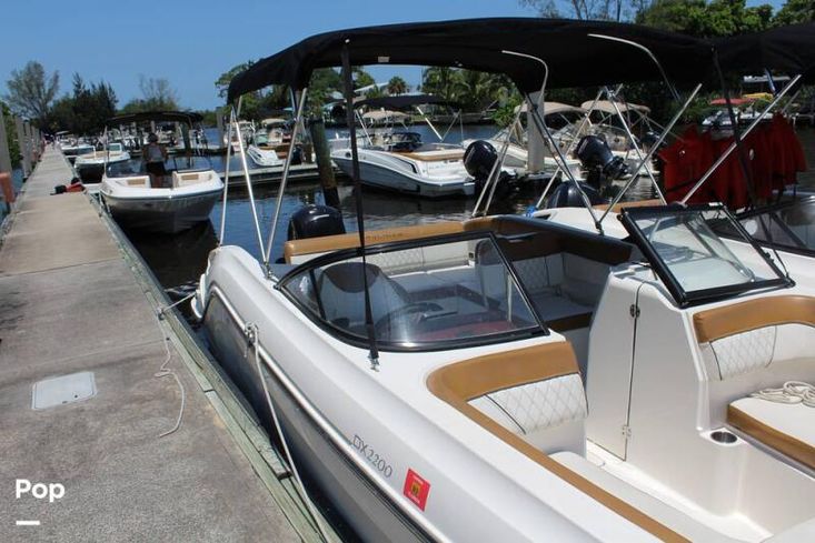 2022 Bayliner 2200 dx