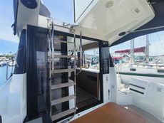 2021 Jeanneau Merry Fisher 1095  Flybridge