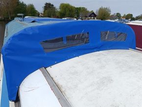 Aquafibre entrepreneur 44  - Cockpit Tent