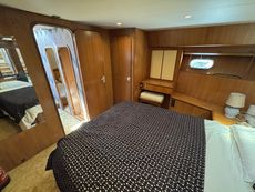 1992 Hi-Star 57