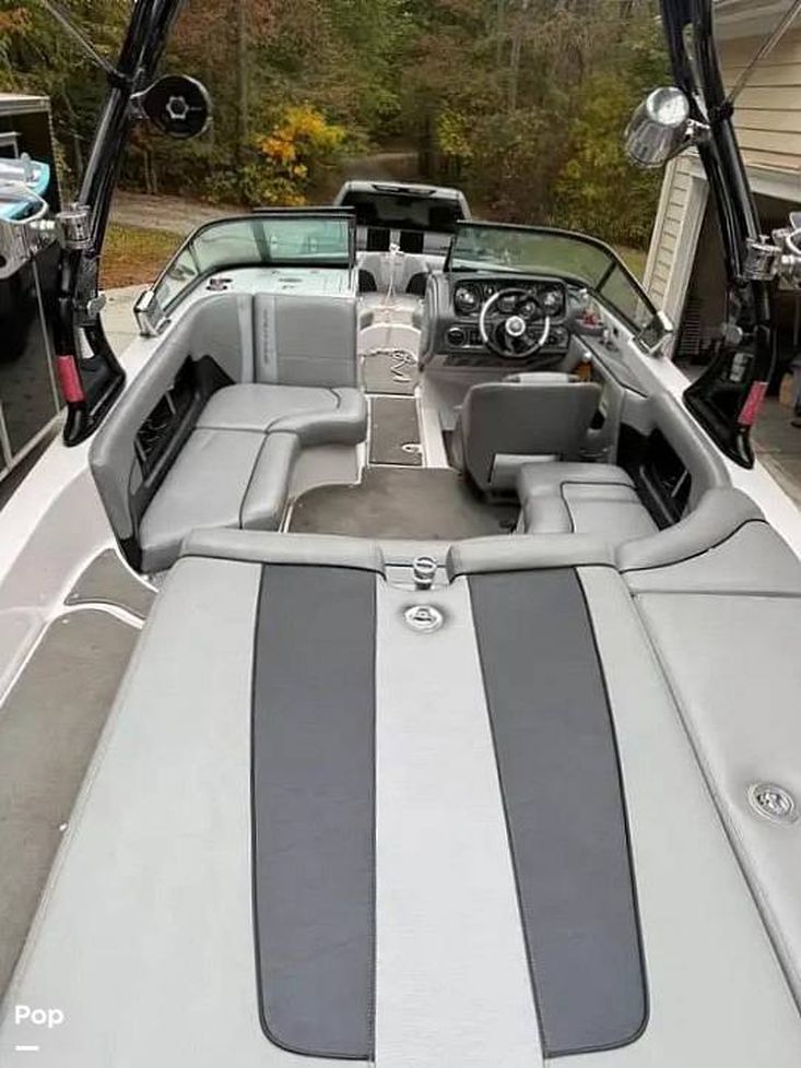 2009 Correct Craft super air nautique 210