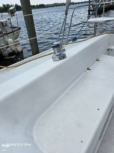 2001 Catalina 320 Wing