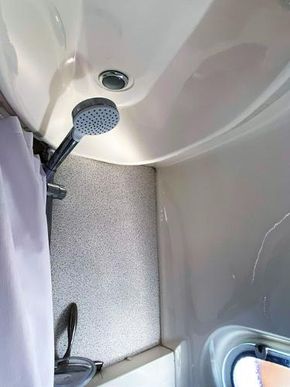 Sealine F43 en suite shower