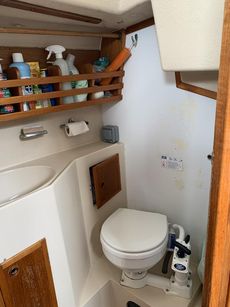 1987 Southerly 100 Lift Keel Cruiser