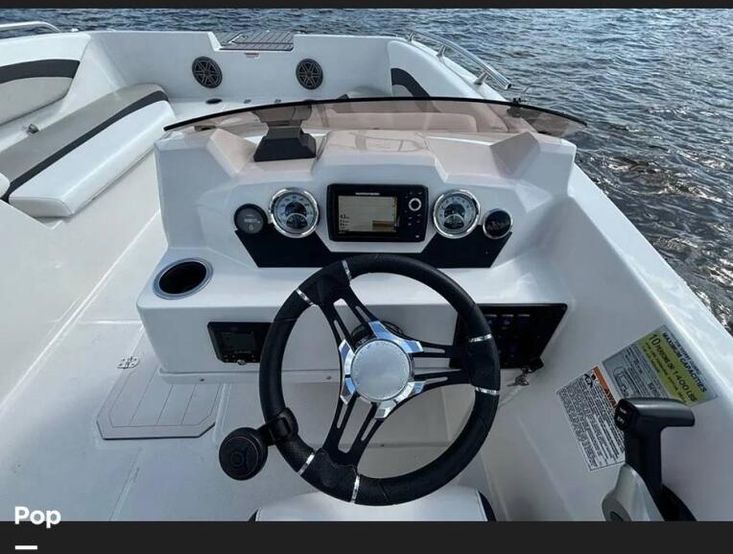 2021 Starcraft 171 svx