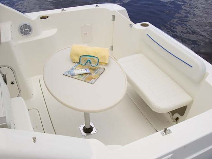 Bayliner 242 Classic Cruiser