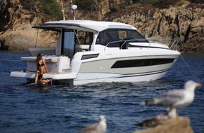 Jeanneau NC 33