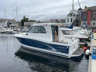 Beneteau Antares 7.60 in Great Condition