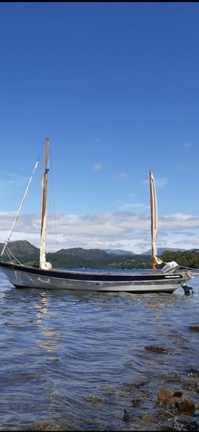 Drascombe lugger 