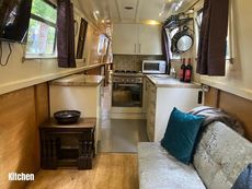 58ft Semi - Trad Narrowboat " PASITHEA "