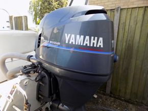 Avon 620 Adventure RIB. - Engine