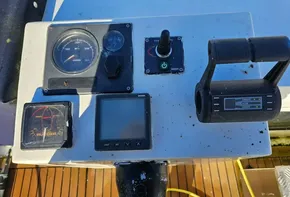 Wolstenholme cruising barge for sale with BJ Marine