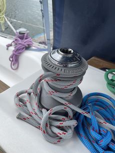 Beautifully maintained Dufour 32 Classic wheel steering shoal draft