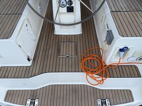 2011 Bavaria 36 Cruiser  18