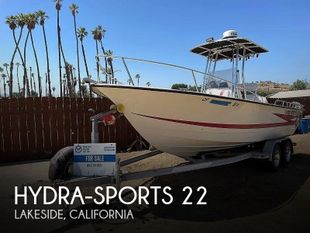 1998 Hydra-Sports 22 Ocean Center Console
