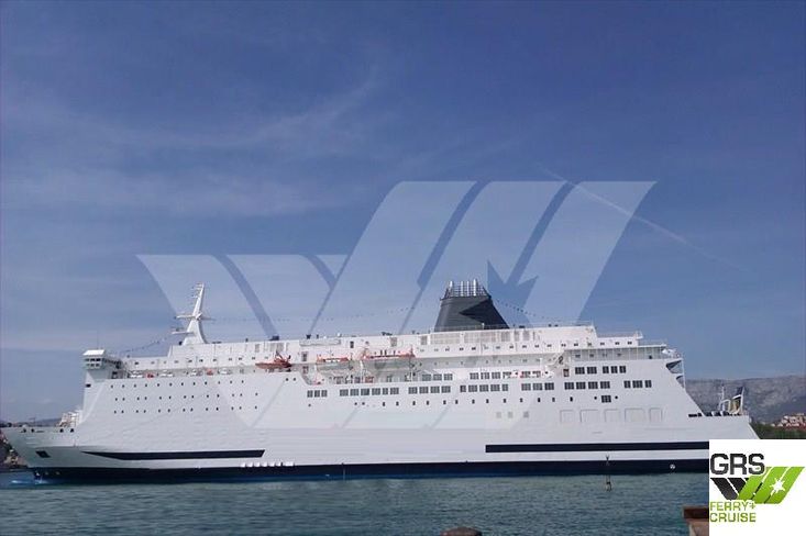PRICE REDUCED / Charter or Sale / 164m / 2.294 pax Passenger / RoRo Ship for Sale / #1029165